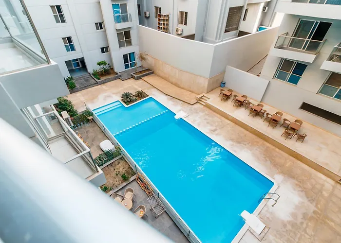 Peaks - Luxury 1br Pool View R106 El Nessim Apartmanhotel 3*